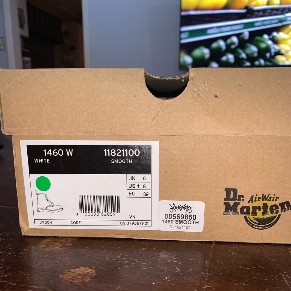 Doc martens Womens smooth white